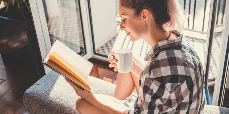 Qual é a importância da leitura para a vida universitária