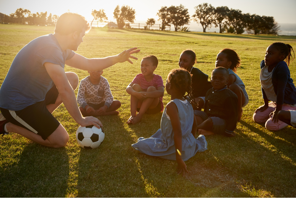 Futebol: como a formação de educador físico pode te ajudar a trabalhar em  um clube?