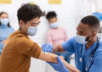 combate à pandemia