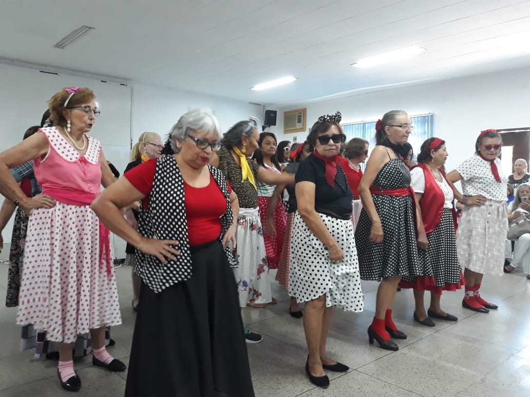Unileão comemora Dia do Idoso com diversas atividades recreativas