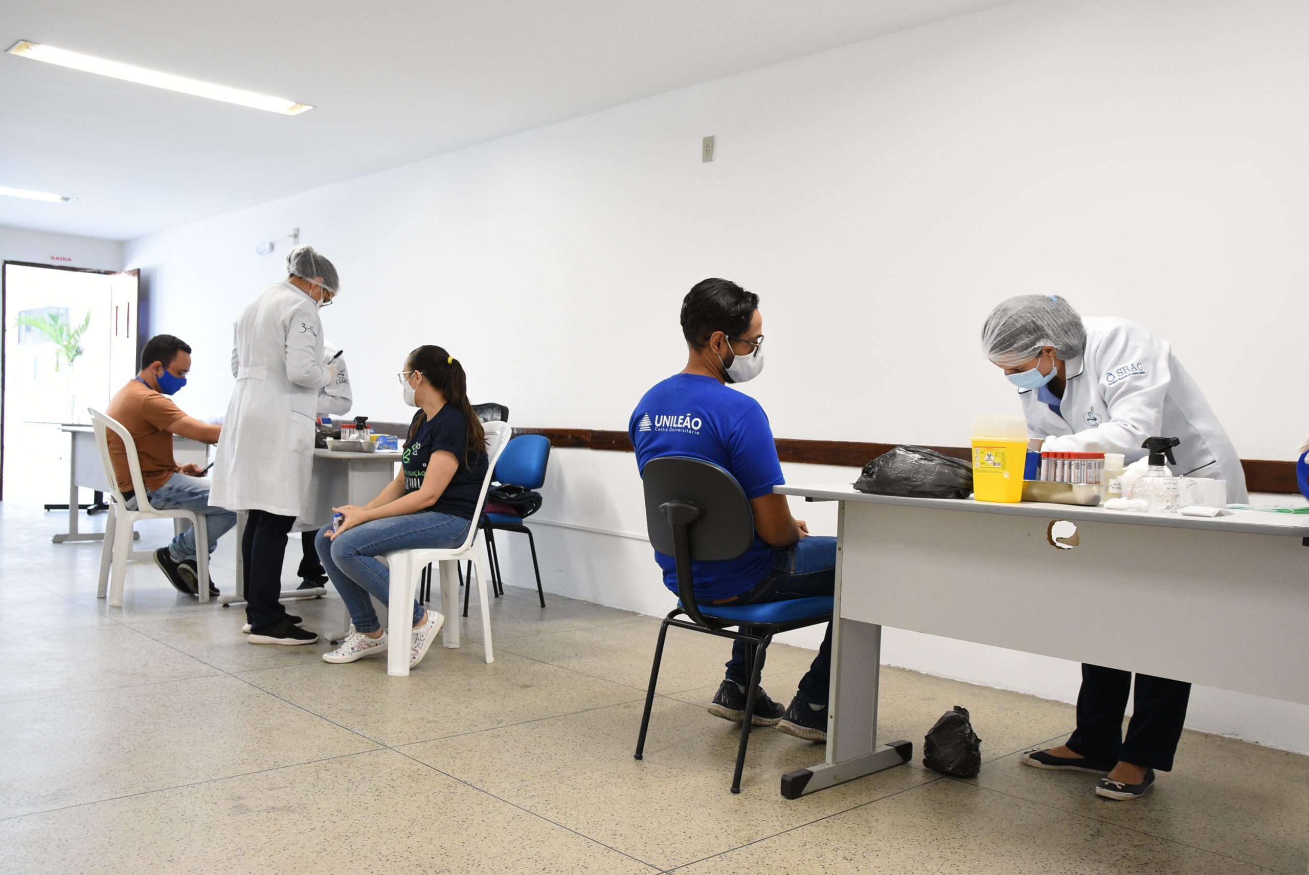 LAMIC testa funcionários da Unileão para covid-19 em estudo nacional da doença