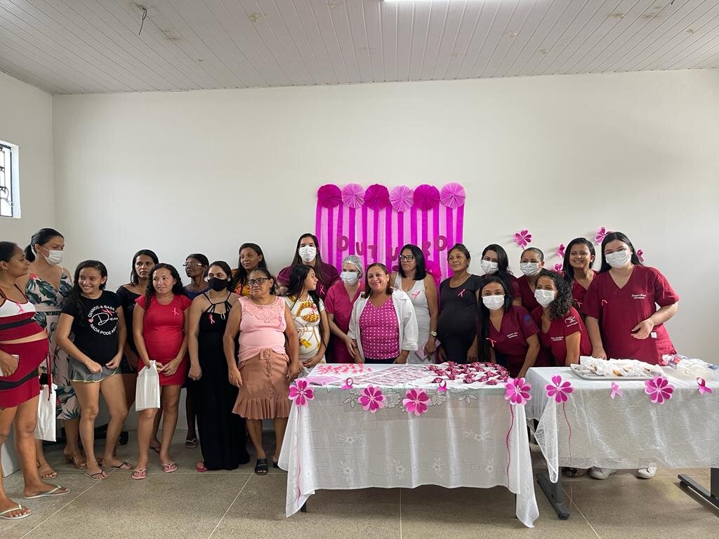 Curso de Enfermagem da Unileão promove ações de prevenção para mulheres no Outubro Rosa