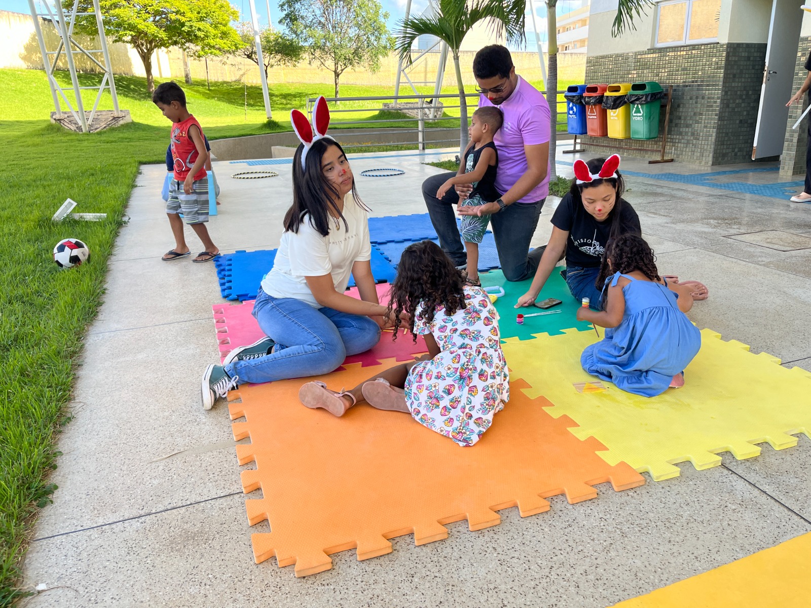 Programa Fisio Sustentável vinculado ao PEAS do curso Fisioterapia da Unileão promove ação em alusão à Páscoa