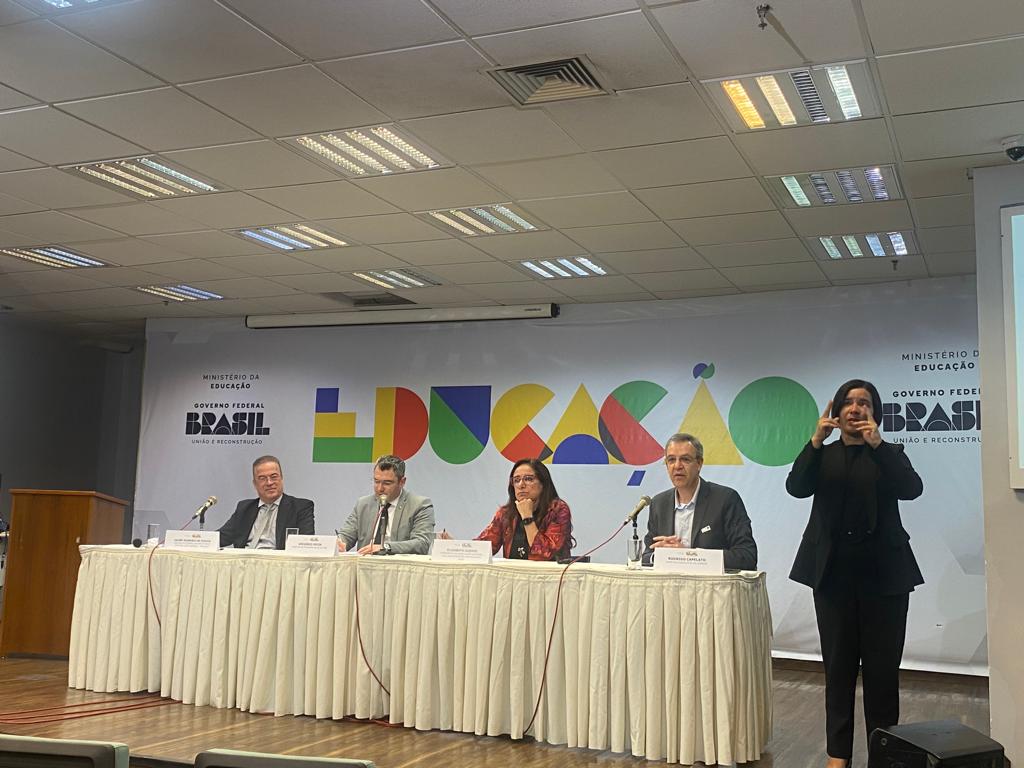Unileão representa Instituições de Ensino Superior brasileiras privadas em seminário sobre o Fies promovido pelo MEC em Brasília