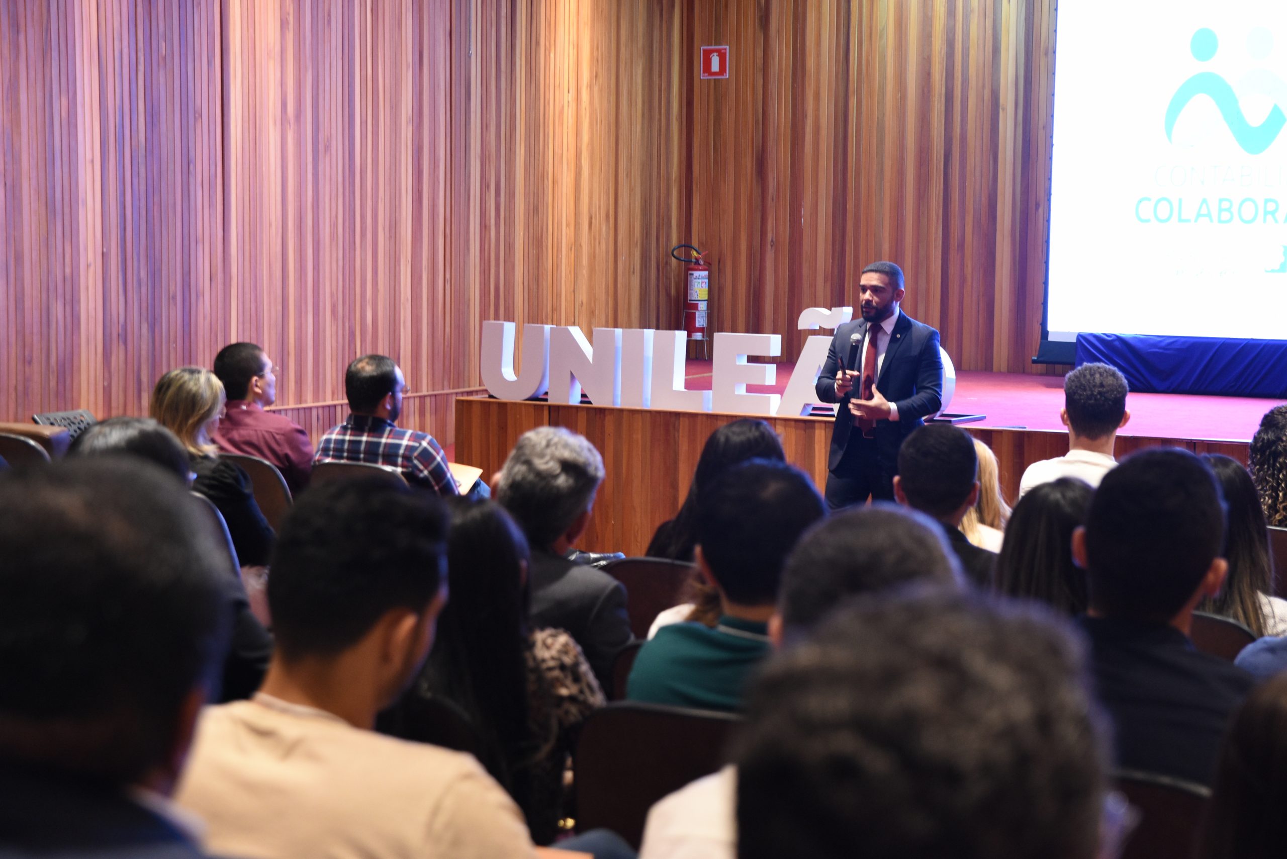 Unileão sedia 8º Fórum Cearense de Contabilidade e Tributação