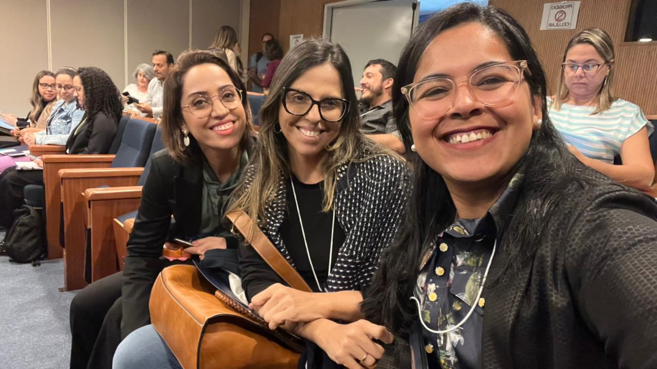 Docentes do curso de Fisioterapia da Unileão marcam presença em congresso na USP e apresentam dois trabalhos