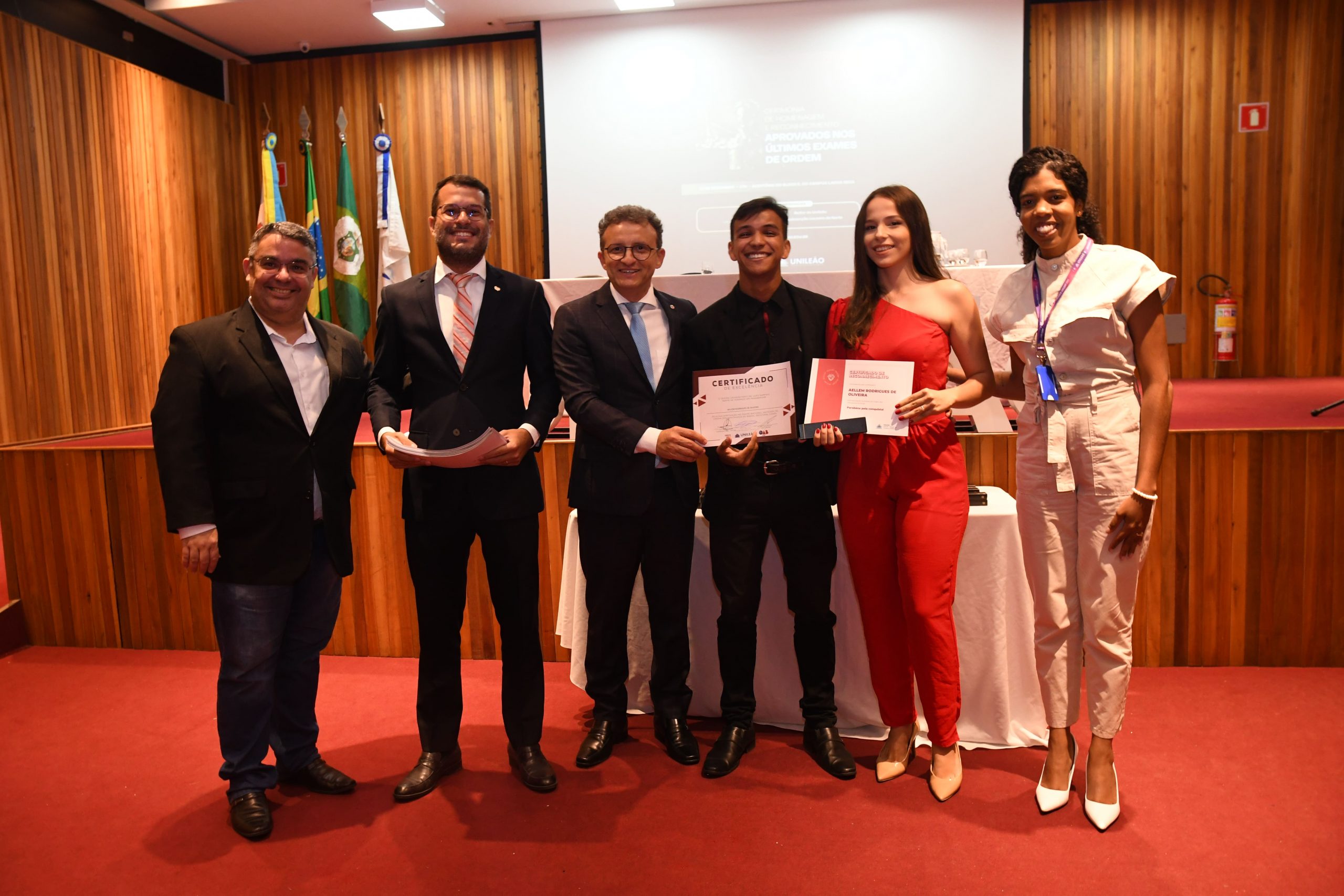 Reconhecimento merecido: Unileão realiza homenagem a alunos e egressos aprovados nos últimos Exames de Ordem