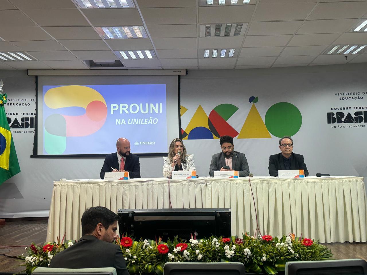 Unileão participa de Seminário em Brasília para avaliar os 20 anos do ProUni