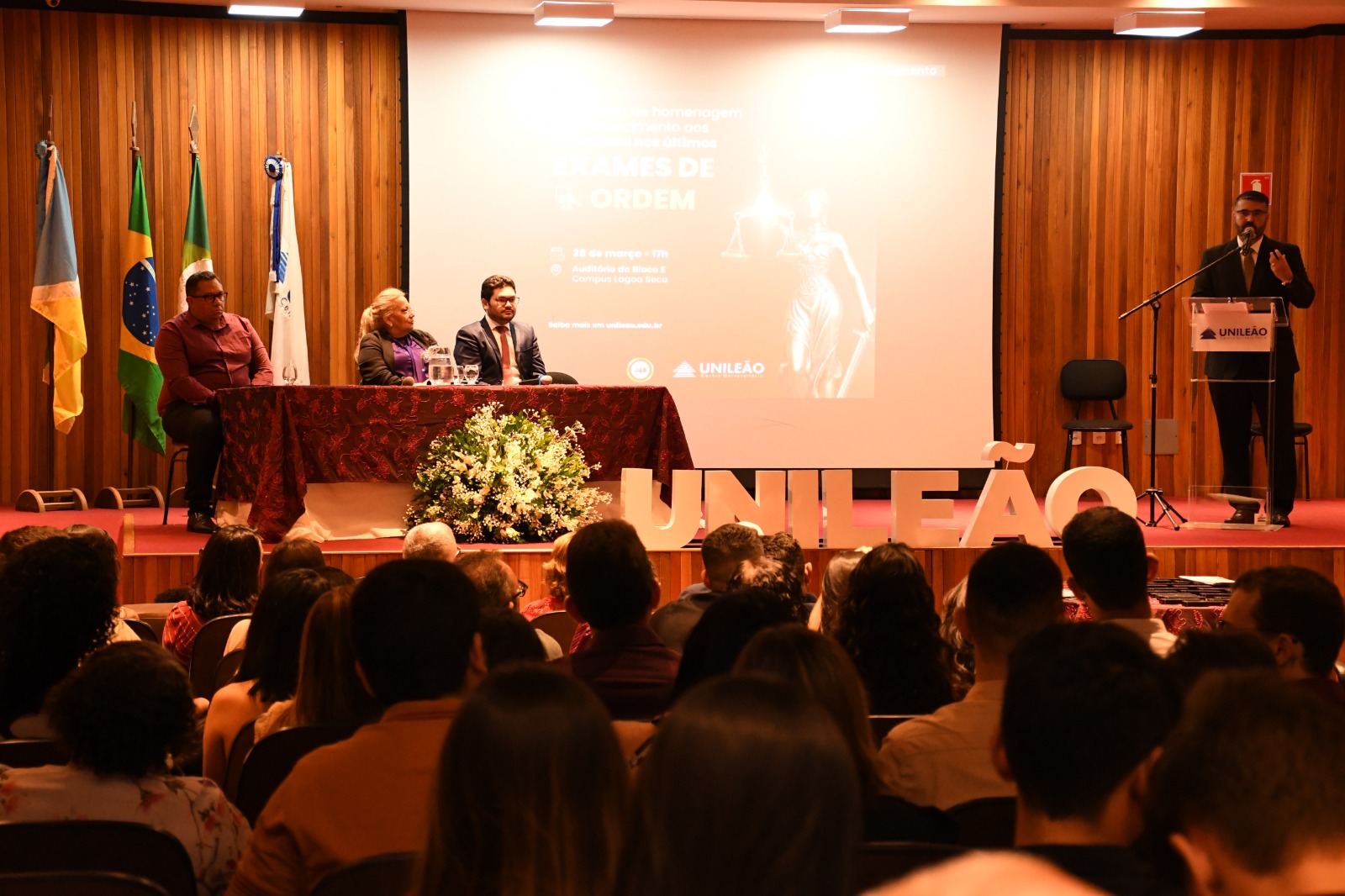 Superação e reconhecimento: em depoimentos emocionados, aprovados e familiares celebram conquista na OAB