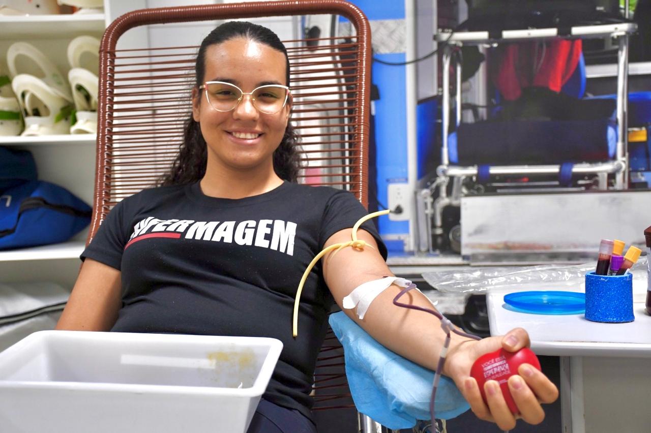 Curso de Enfermagem realiza campanha de doação de sangue em parceria com o Hemoce