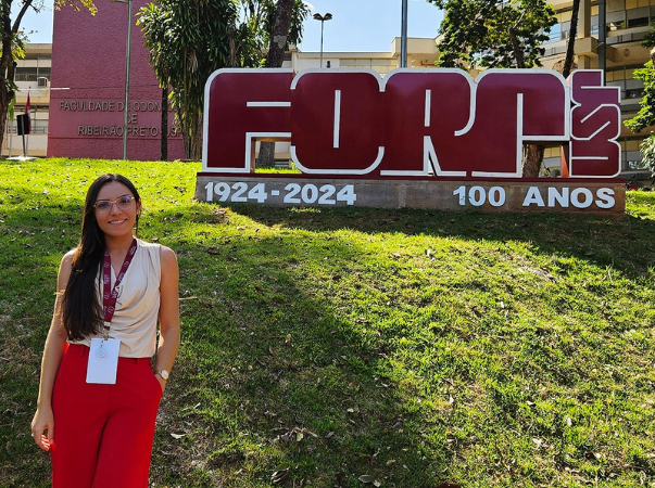 Egressa de Odontologia da Unileão é selecionada para curso de inverno da USP