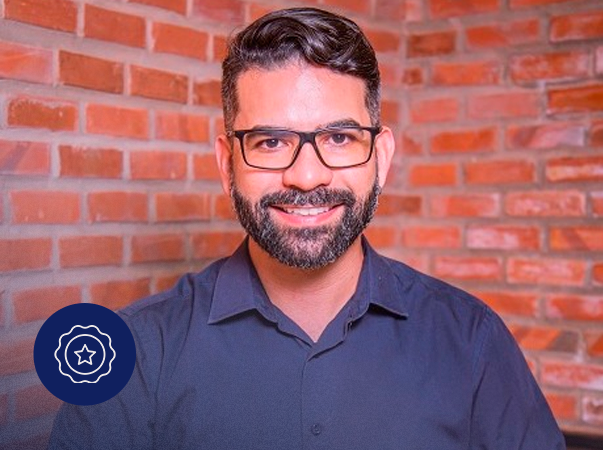 Professor da Unileão é premiado pelo Conselho Regional de Educação Física e recebe Comenda Maria Lenk